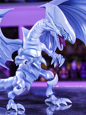Yu-Gi-Oh! Duel Monsters S.H.MonsterArts Blue-Eyes White Dragon Gallery Image 2