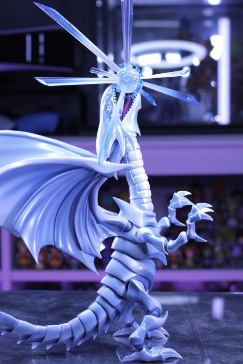Yu-Gi-Oh! Duel Monsters S.H.MonsterArts Blue-Eyes White Dragon Gallery Image 8