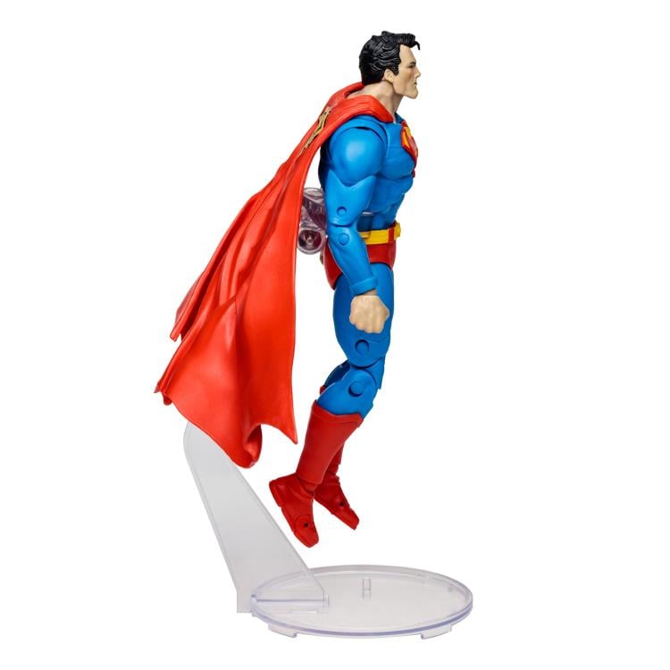 Batman: Hush DC Multiverse Superman Action Figure Gallery Image 4