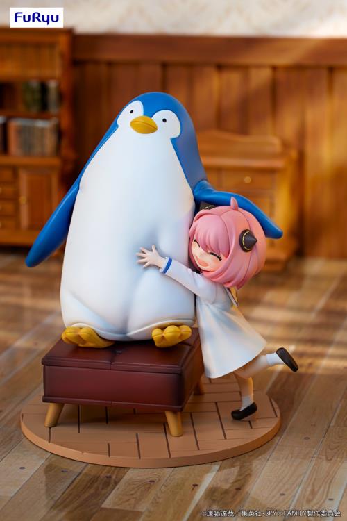 Spy x Family Anya Forger with Penguin Exceed Creative Figure Gallery Image 4