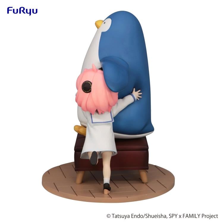 Spy x Family Anya Forger with Penguin Exceed Creative Figure Gallery Image 8