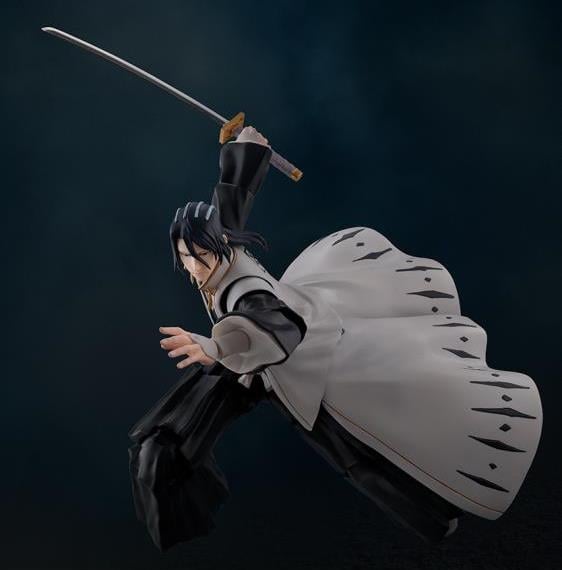 Bleach: Thousand-Year Blood War S.H.Figuarts Byakuya Kuchiki Action Figure Gallery Image 7