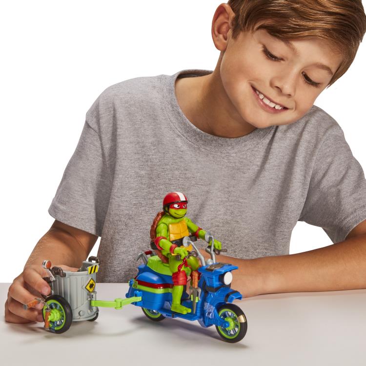 Teenage Mutant Ninja Turtles: Mutant Mayhem Raphael Battle Cycle Set Gallery Image 7