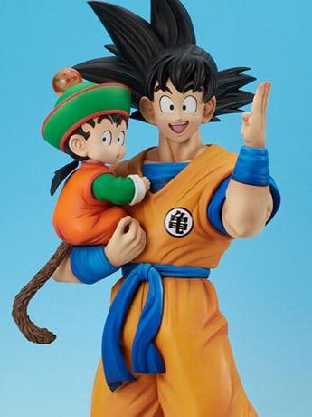 Dragon Ball Z Gigantic Series Goku & Gohan (Special Color Ver.) Exclusive Gallery Image 2
