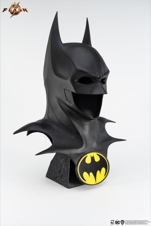 The Flash (2023) Batman Cowl 1/1 Scale Limited Edition Replica Gallery Image 7