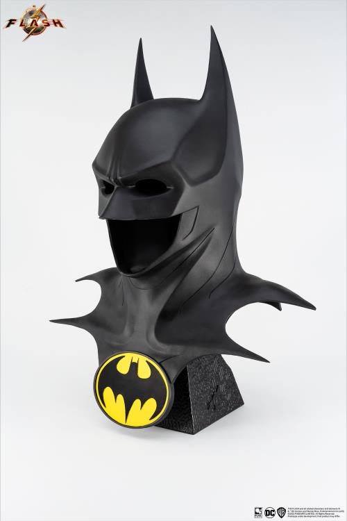 The Flash (2023) Batman Cowl 1/1 Scale Limited Edition Replica Gallery Image 9