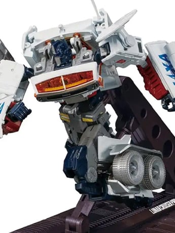 Transformers Lunar Cruiser Prime with Display Stand Exclusive Gallery Image 2