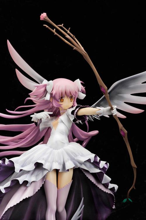Puella Magi Madoka Magica Ultimate Madoka 1/8 Scale Figure