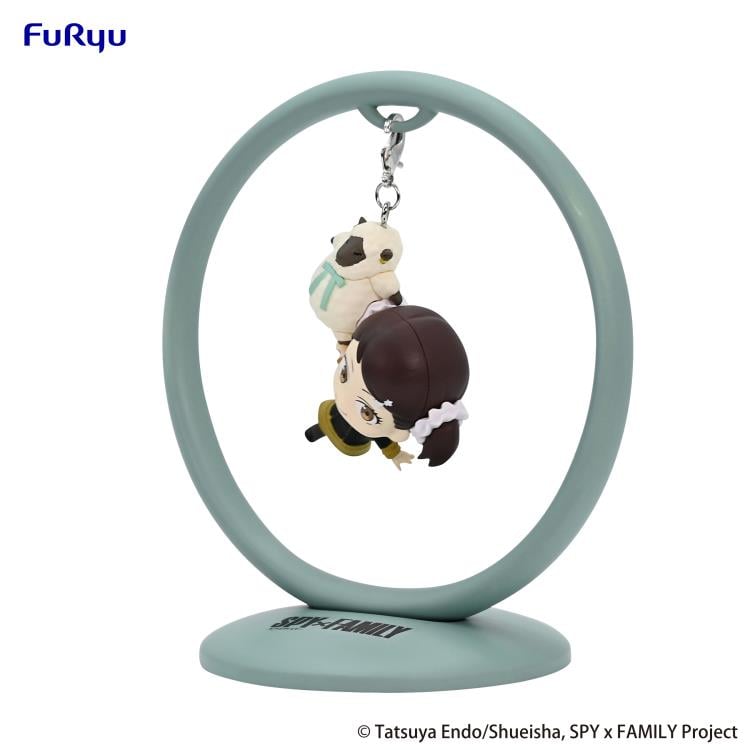 B.GIRL　限定品　ソフビ Spy x Family Becky Blackbell Trapeze Figure