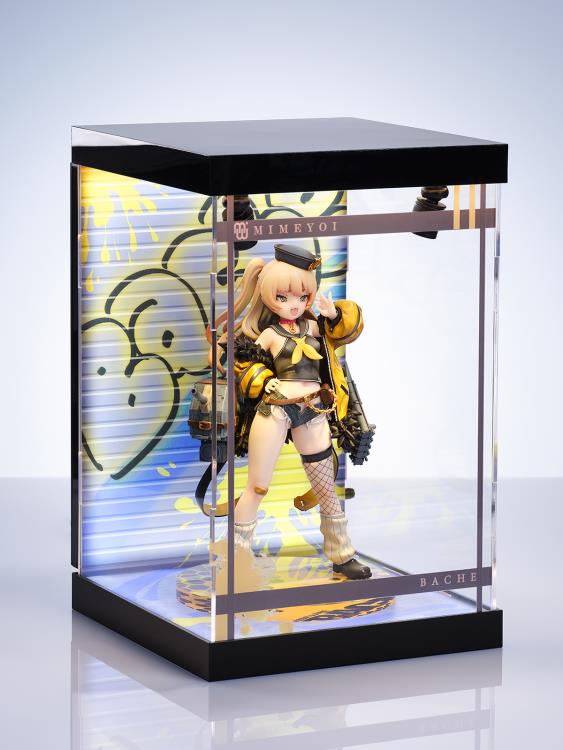Azur Lane Bache Exclusive 1/7 Scale LED Display Case Gallery Image 10