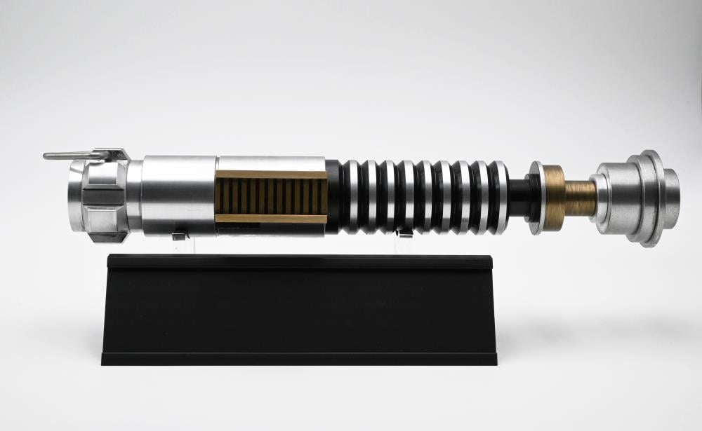 The Mandalorian Luke Skywalker Lightsaber Limited Edition Replica Gallery Image 3