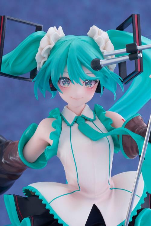 Vocaloid AMP+ Hatsune Miku (Birthday 2023 Ver.) Figure Gallery Image 9