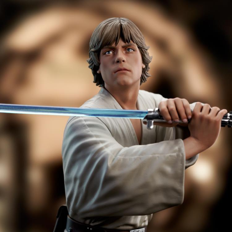 Star Wars: A New Hope Milestones Luke Skywalker 1/6 Scale Limited Edition Statue Gallery Image 7