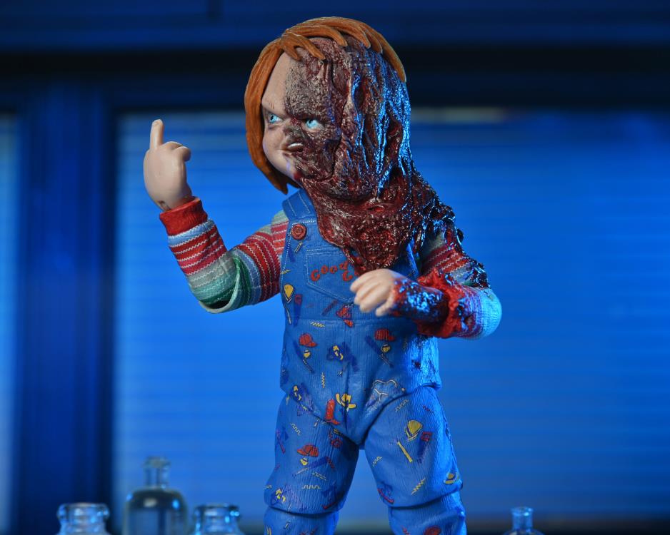 Chucky Ultimate Chucky Figure Gallery Image 18