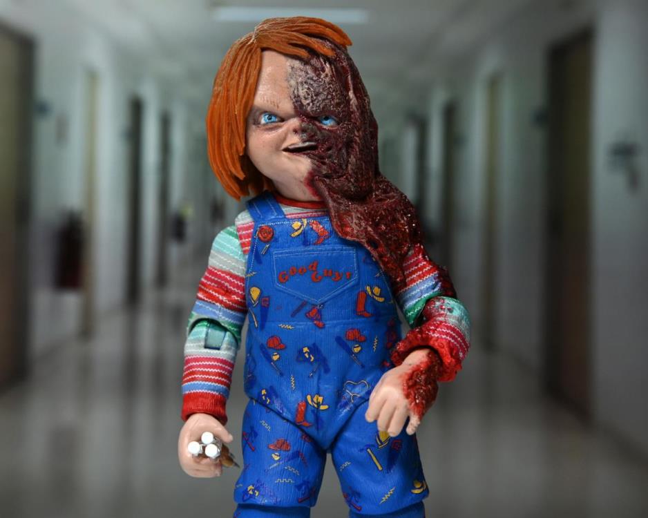 Chucky Ultimate Chucky Figure Gallery Image 17