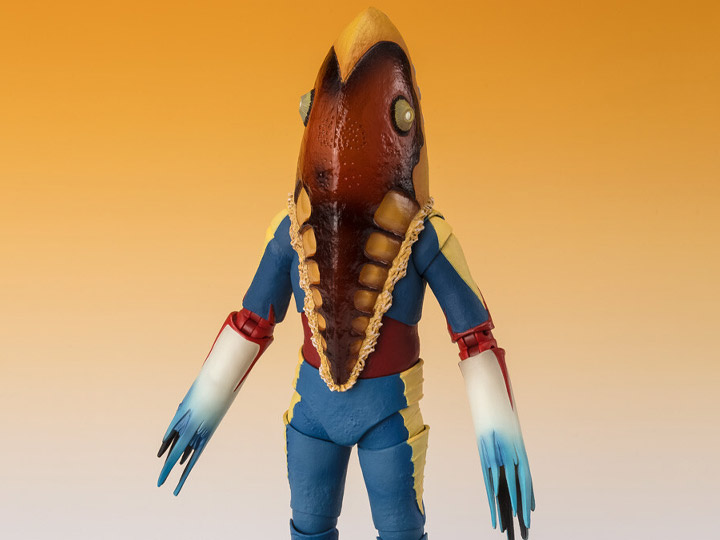 Ultraseven S.H.Figuarts Alien Metron (The Marked Town Ver.) Action Figure Gallery Image 1