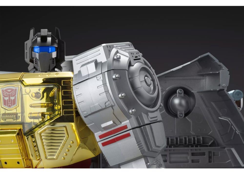 Transformers Flagship Series Grimlock Auto-Converting Robot Gallery Image 8