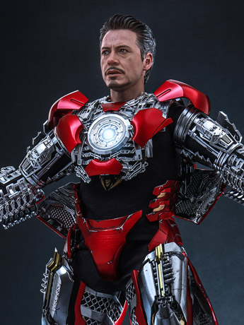 The Avengers MMS718 Tony Stark (Mark VII Suit-Up Ver.) 1/6th Scale Collectible Figure Gallery Image 2