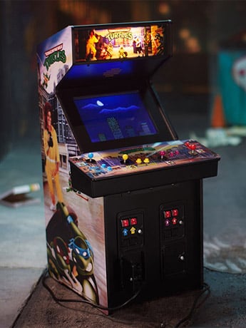 Teenage Mutant Ninja Turtles 1/4 Scale Arcade Cabinet Gallery Image 2