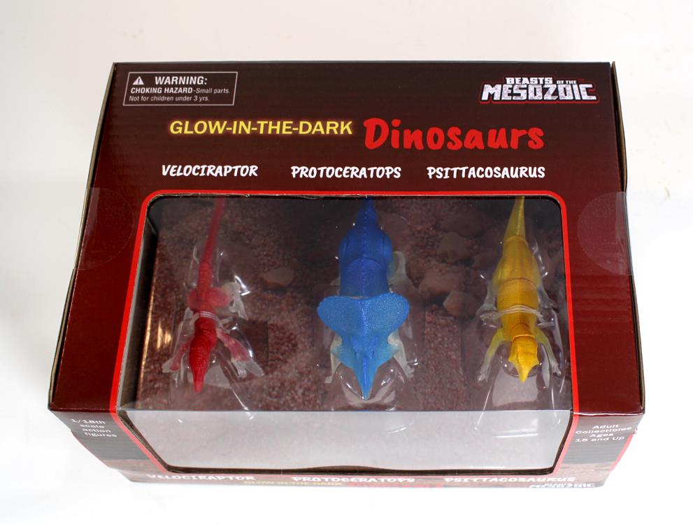 Beasts of the Mesozoic Velociraptor, Protoceratops, & Psittacosaurus Glow-in-the-Dark 1/18 Scale Three-Pack Gallery Image 14