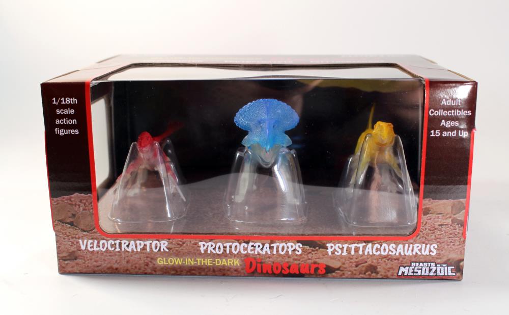 Beasts of the Mesozoic Velociraptor, Protoceratops, & Psittacosaurus Glow-in-the-Dark 1/18 Scale Three-Pack Gallery Image 17