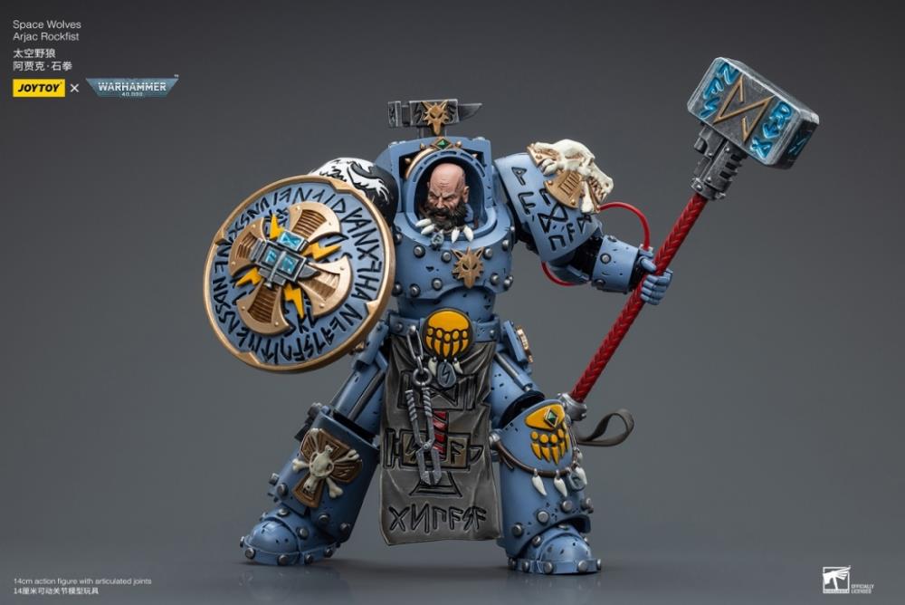Warhammer 40K Space Wolves Arjac Rockfist 1/18 Scale Action Figure Gallery Image 11