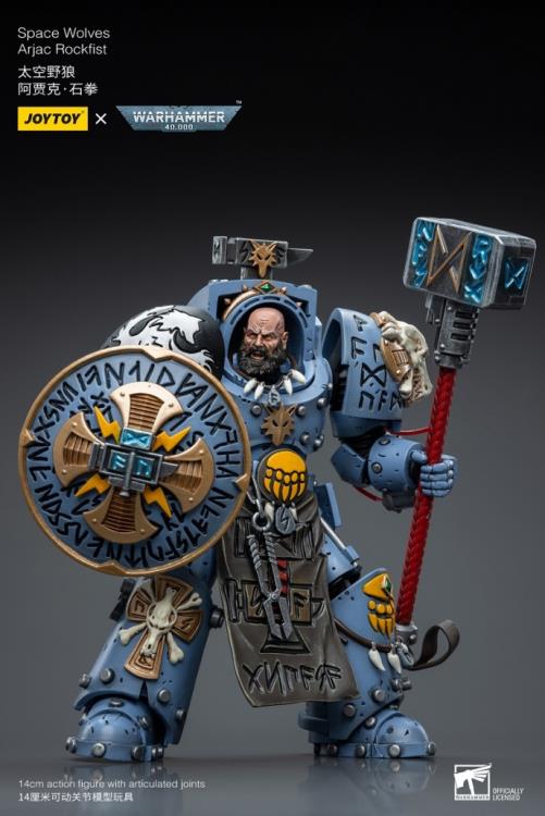 Warhammer 40K Space Wolves Arjac Rockfist 1/18 Scale Action Figure Gallery Image 4