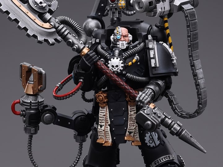 Warhammer 40K Iron Hands Iron Father Feirros 1/18 Scale Action Figure Gallery Image 1
