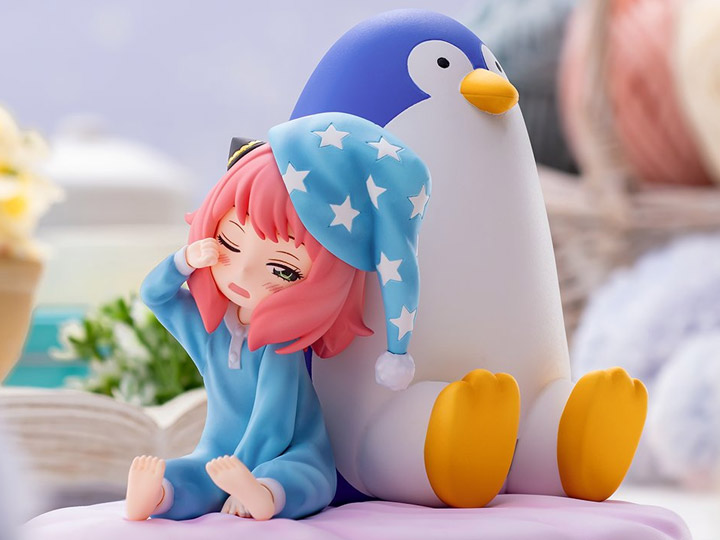 Spy x Family Luminasta Anya Forger (Pajamas) Figure