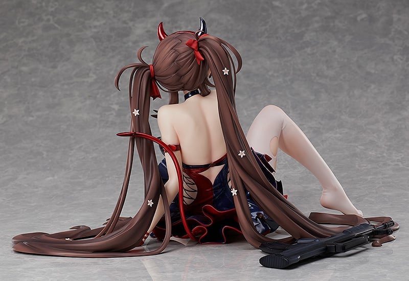 Girls' Frontline B-Style Type 97 (Gretel the Witch Damaged Ver.) 1/4 Scale Figure Gallery Image 6
