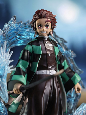 Demon Slayer: Kimetsu no Yaiba Tanjiro Kamado Deluxe 5" Figure Gallery Image 2