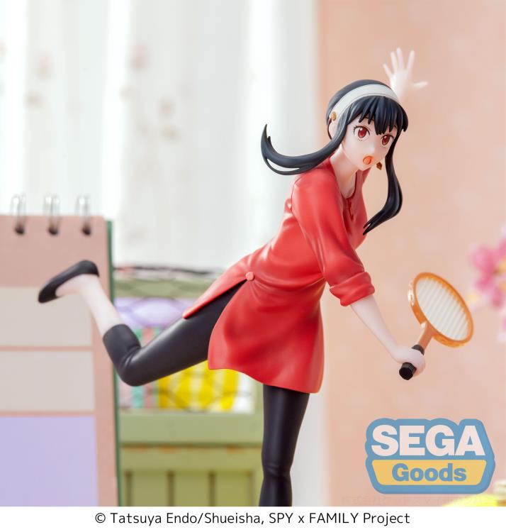 Spy x Family Luminasta Yor Forger (Tennis) Figure