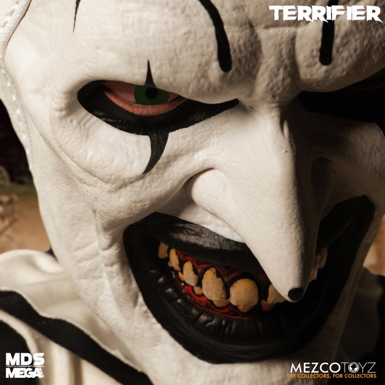 Terrifier Mezco Designer Series Mega Scale Art the Clown with Sound Gallery Image 11