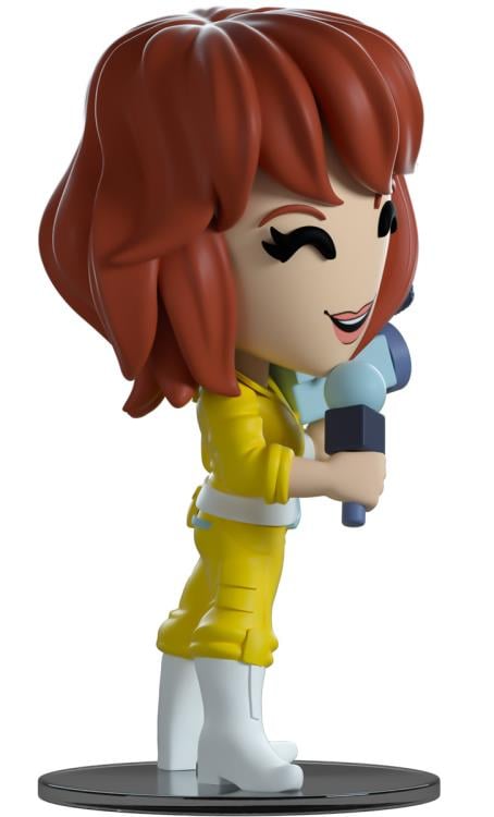 Teenage Mutant Ninja Turtles April O'Neil Vinyl Figure Gallery Image 3