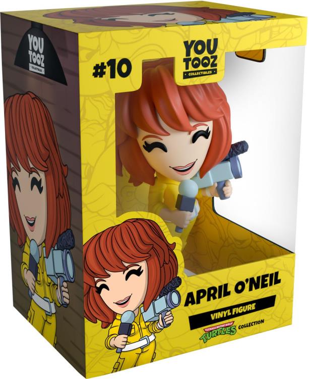 Teenage Mutant Ninja Turtles April O'Neil Vinyl Figure Gallery Image 6