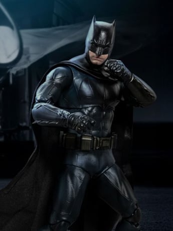 Justice League Dynamic 8ction Heroes DAH-107 Batman (Ver. 2.0) Gallery Image 2