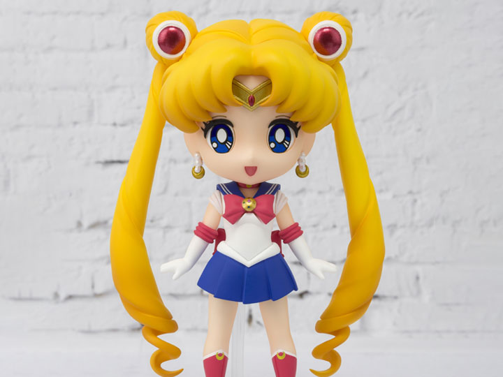 Sailor Moon Figuarts mini Sailor Moon (Reissue) Gallery Image 1