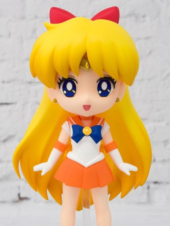 Sailor Moon Figuarts mini Sailor Venus (Reissue) Gallery Image 2