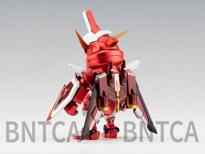Mobile Suit Gundam SEED Freedom QMSV Mini Strike Freedom Gundam