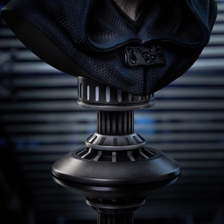 Star Wars: Return of the Jedi Legends in 3D Emperor Palpatine 1/2 Scale Limited Edition Bust Gallery Image 10