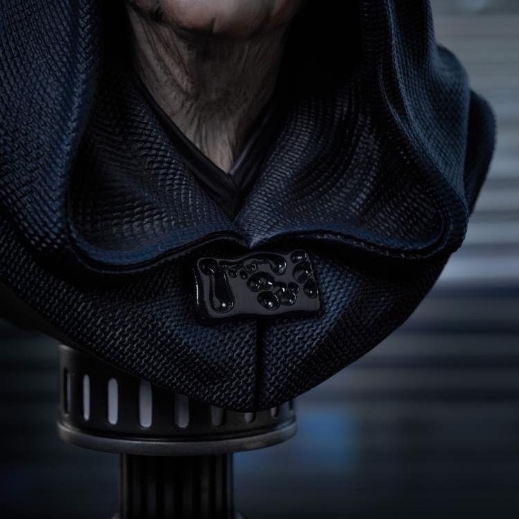 Star Wars: Return of the Jedi Legends in 3D Emperor Palpatine 1/2 Scale Limited Edition Bust Gallery Image 9