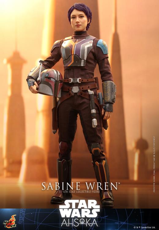 Star Wars: Ahsoka TMS111 Sabine Wren 1/6th Scale Collectible Figure Gallery Image 8