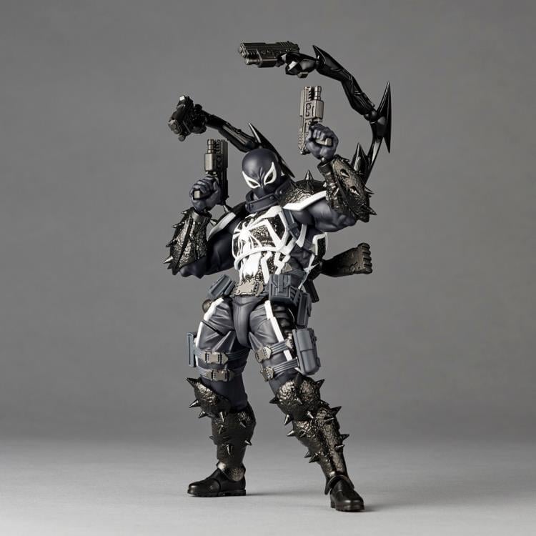 Marvel Amazing Yamaguchi Revoltech NR023 Agent Venom Action Figure Gallery Image 3