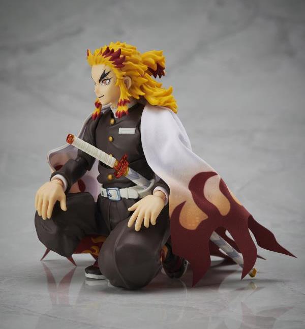 Demon Slayer: Kimetsu no Yaiba BUZZmod. Kyojuro Rengoku (Ver. 2) 1/12 Scale Action Figure Gallery Image 6