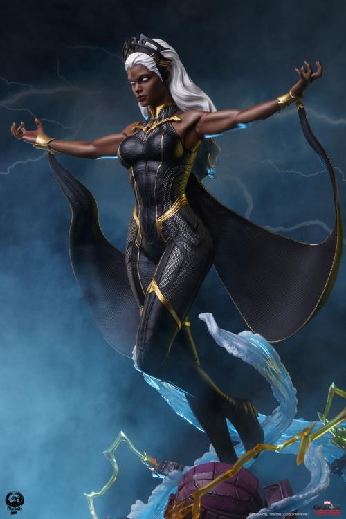 Marvel Future Revolutions Storm (Black Suit) 1/3 Scale Statue Gallery Image 5