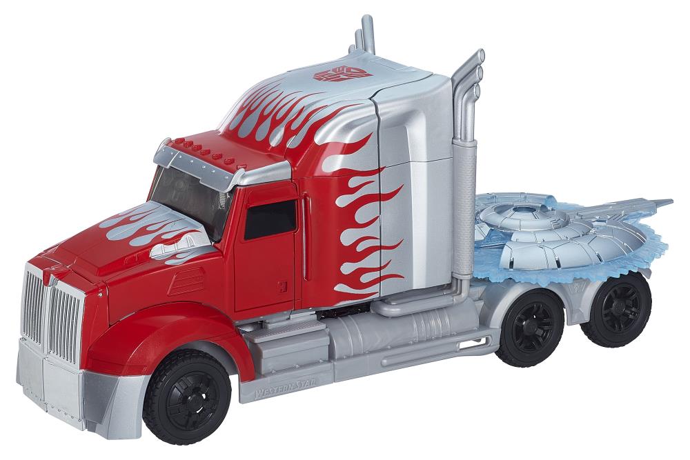 Transformers: Age of Extinction Platinum Edition Silver Knight Optimus Prime Exclusive Gallery Image 4