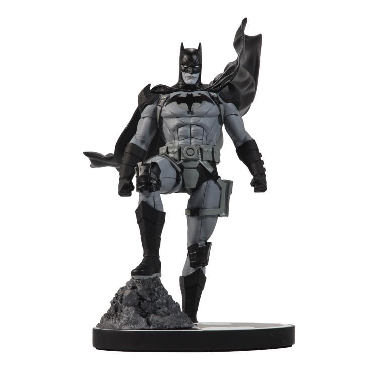 DC Comics Batman Black & White Batman (Mitch Gerads) 1/10 Scale Limited Edition Statue Gallery Image 5