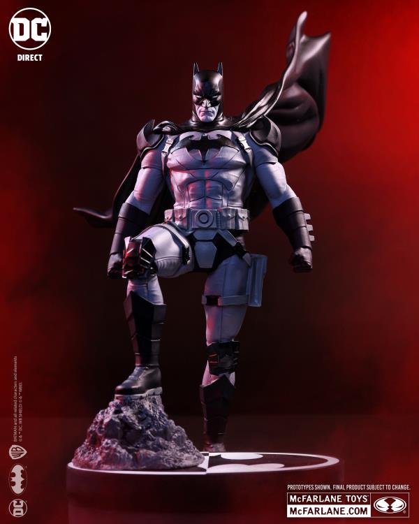 DC Comics Batman Black & White Batman (Mitch Gerads) 1/10 Scale Limited Edition Statue Gallery Image 3
