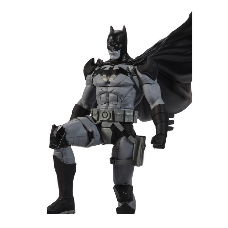 DC Comics Batman Black & White Batman (Mitch Gerads) 1/10 Scale Limited Edition Statue Gallery Image 13