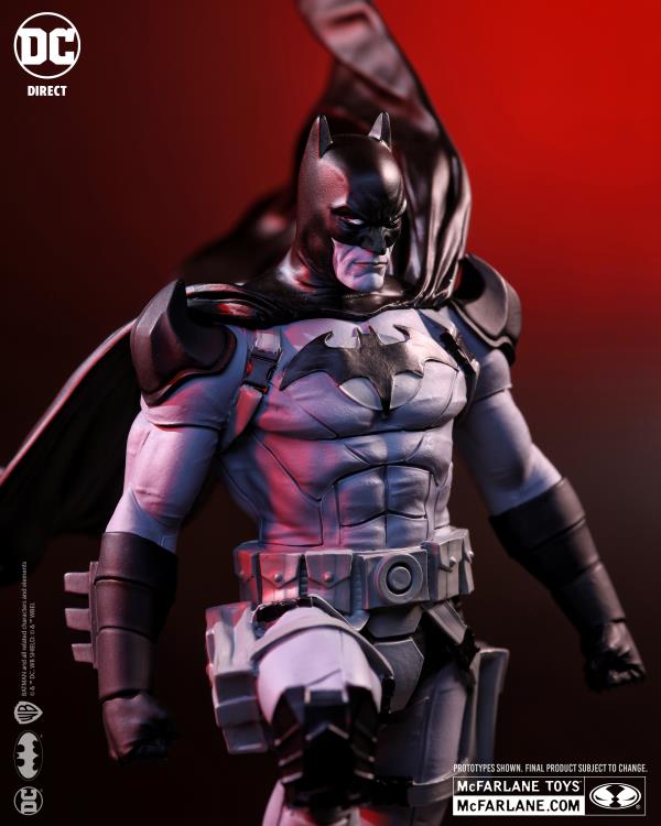 DC Comics Batman Black & White Batman (Mitch Gerads) 1/10 Scale Limited Edition Statue Gallery Image 4